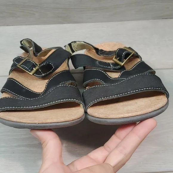 Sold Spenco Womens Ankle Strap Sandals Flats Slide Flip flop shoes sz 7 - Picture 5 of 12